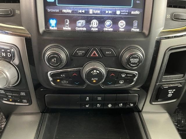 Used 2015 White Ram Sport image 25