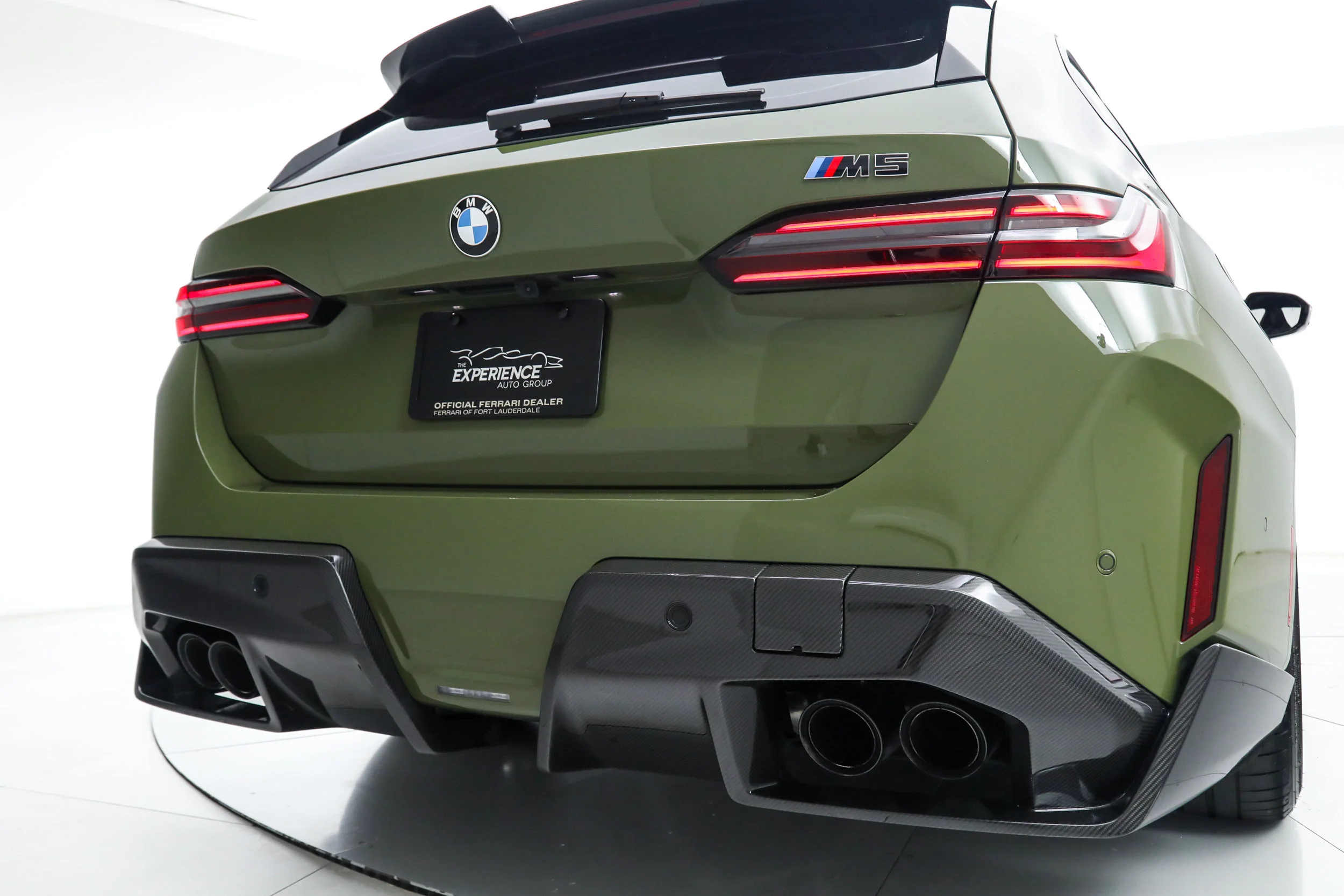 Used 2026 Green BMW  image 17