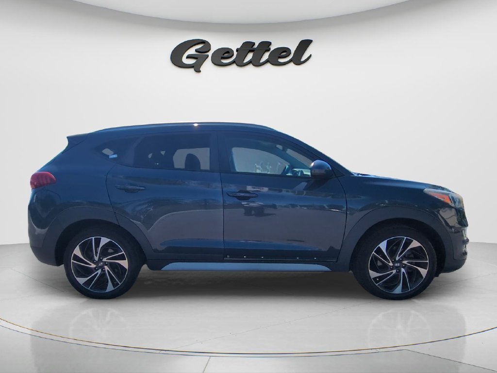 Used 2019 Blue Hyundai Sport image 4