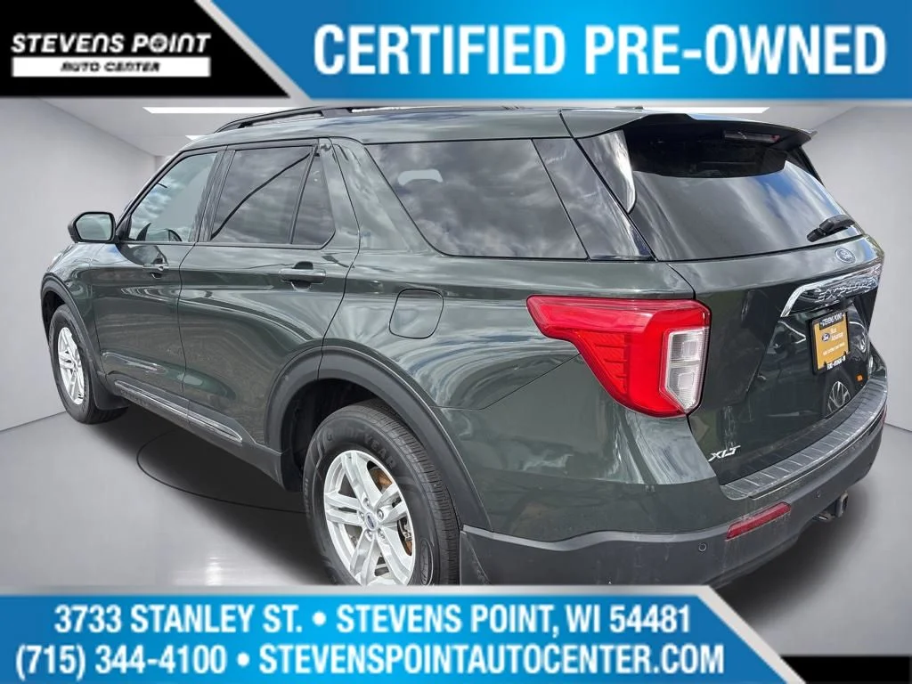 Used 2024 Forged Green Metallic Ford XLT image 4