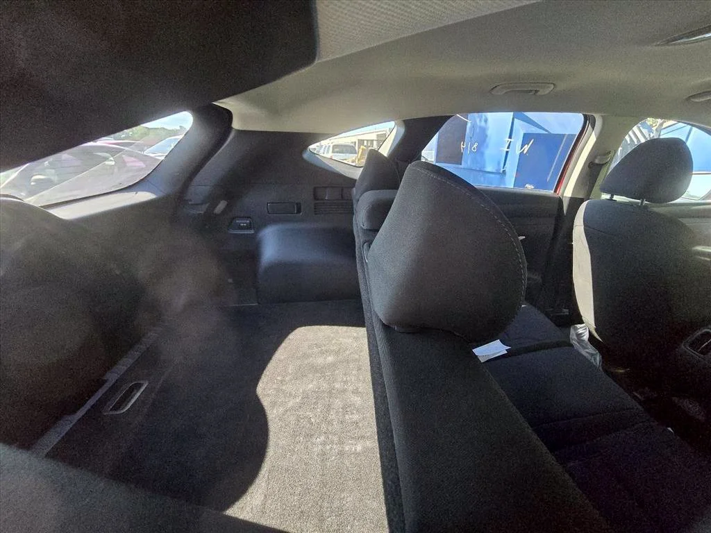Used 2025 Red Hyundai SEL image 7