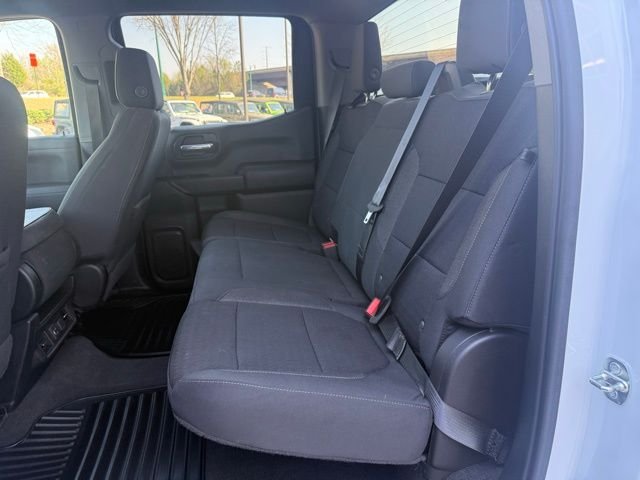 Used 2021 White Chevrolet LT image 23