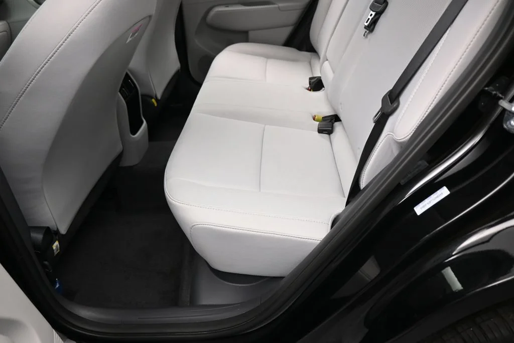 Used 2026 Abyss Black Pearl Hyundai SEL Sport image 32
