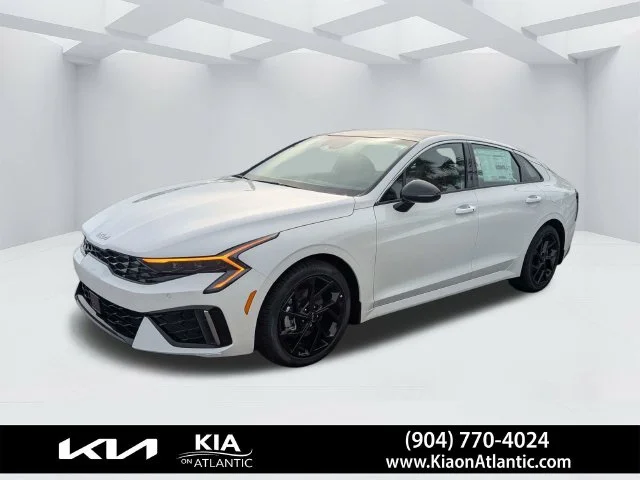 New 2027 Snow White Pearl Kia GT-Line image 8