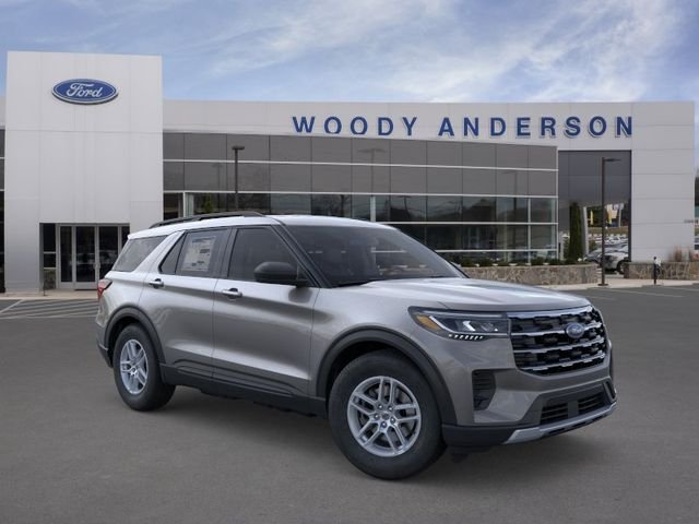 New 2026 Carbonized Gray Metallic Ford Active image 7