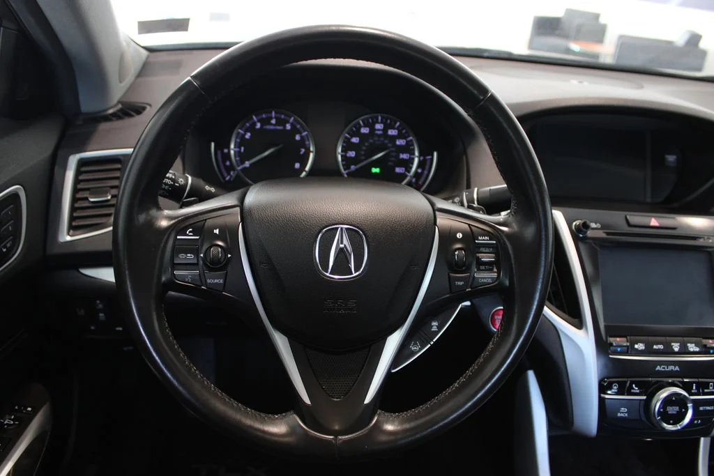 Used 2020  Acura 3.5L Technology Pkg image 24