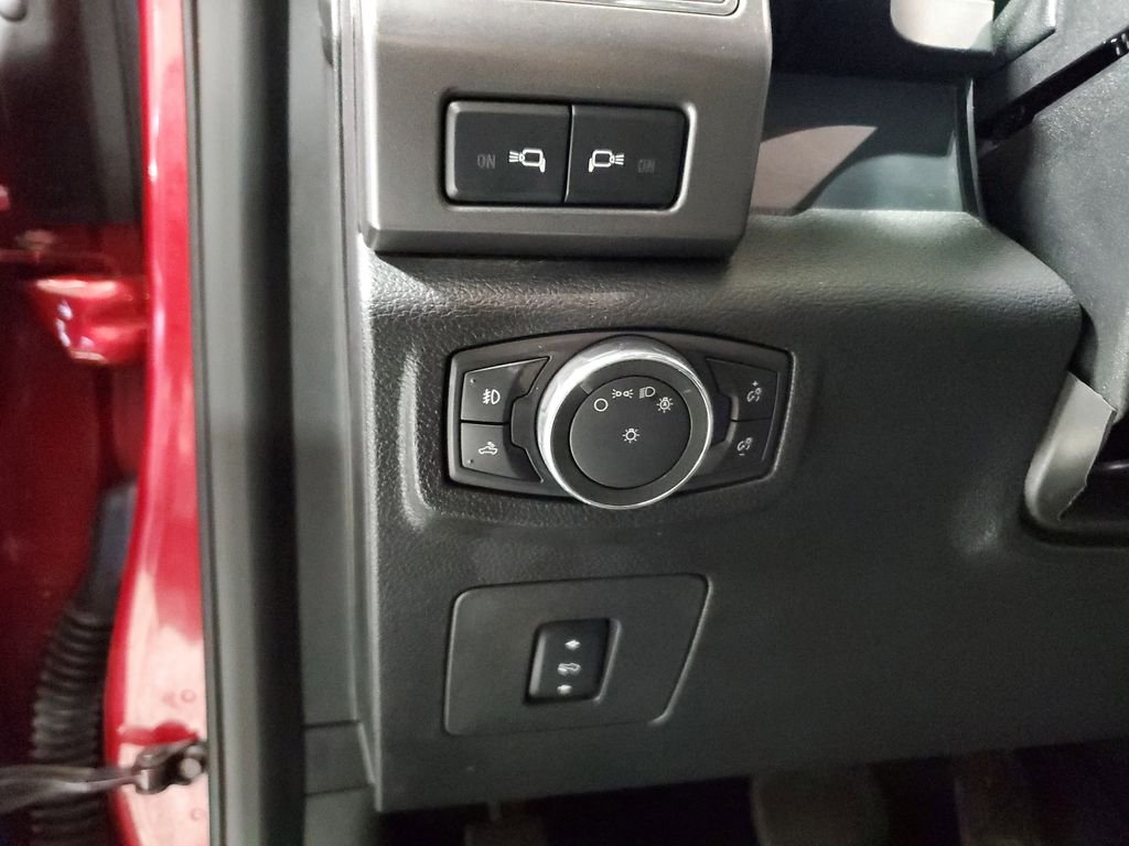 2017 Ford F-150 XLT - Photo 18