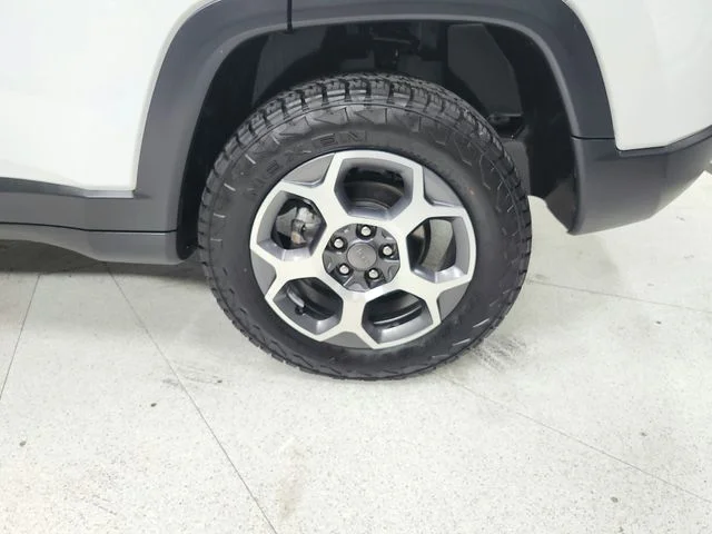 Used 2022 White Jeep Trailhawk image 46
