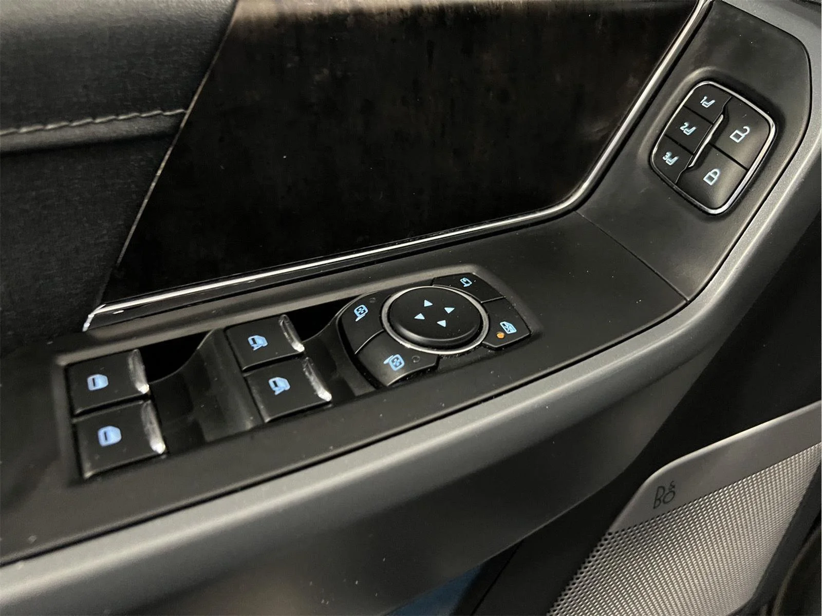 Used 2023 Carbonized Gray Ford LARIAT image 11