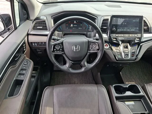 Used 2022 Gray Honda Elite image 11