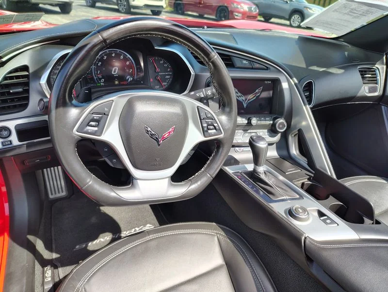 Used 2017 Red Chevrolet Stingray image 33