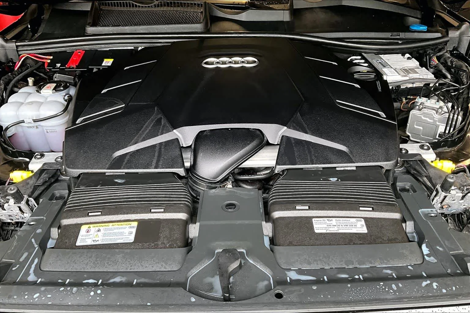 Used 2023 Mythos Black Metallic Audi Premium Plus image 32