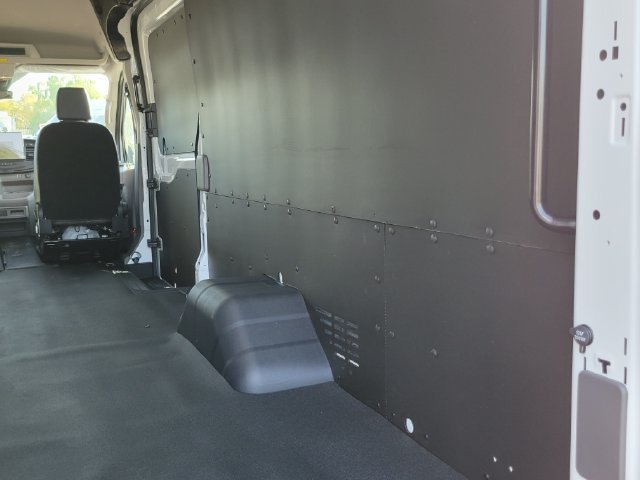 New 2027 Oxford White Ford Cargo Van image 7