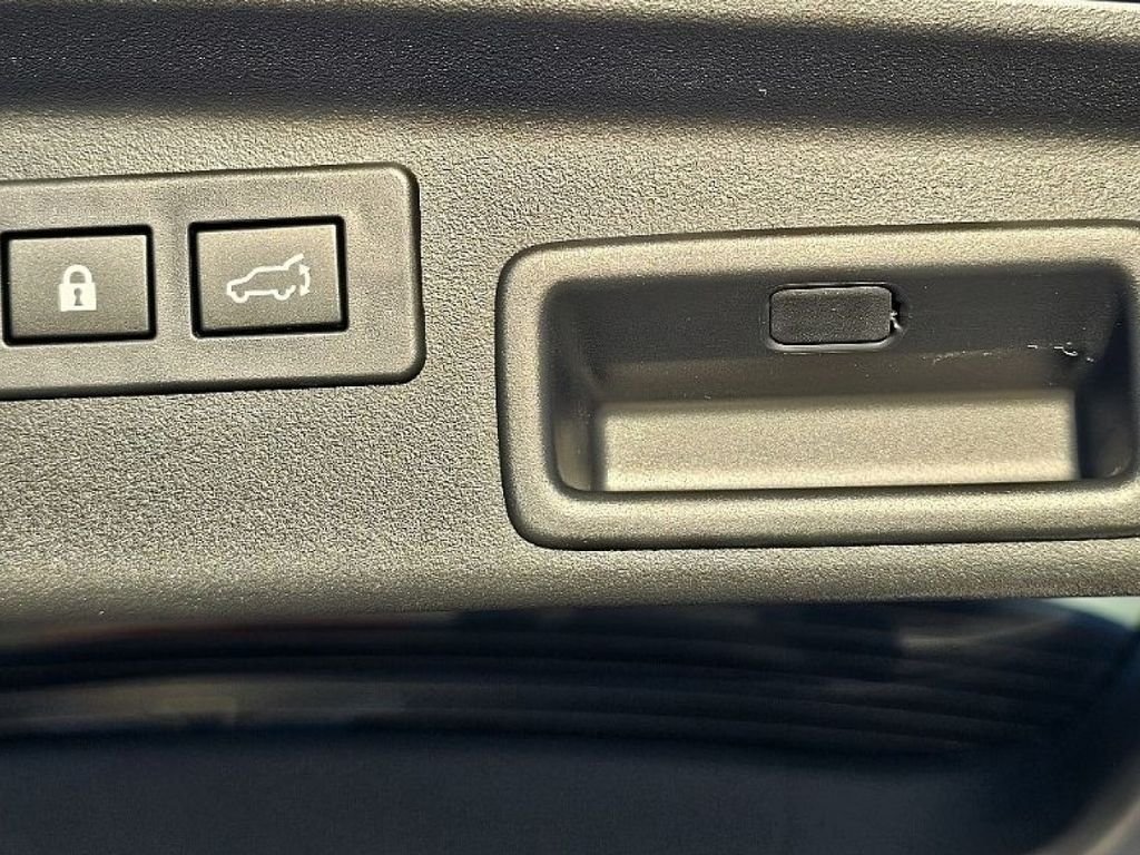 2026 Subaru Outback Limited - Photo 18