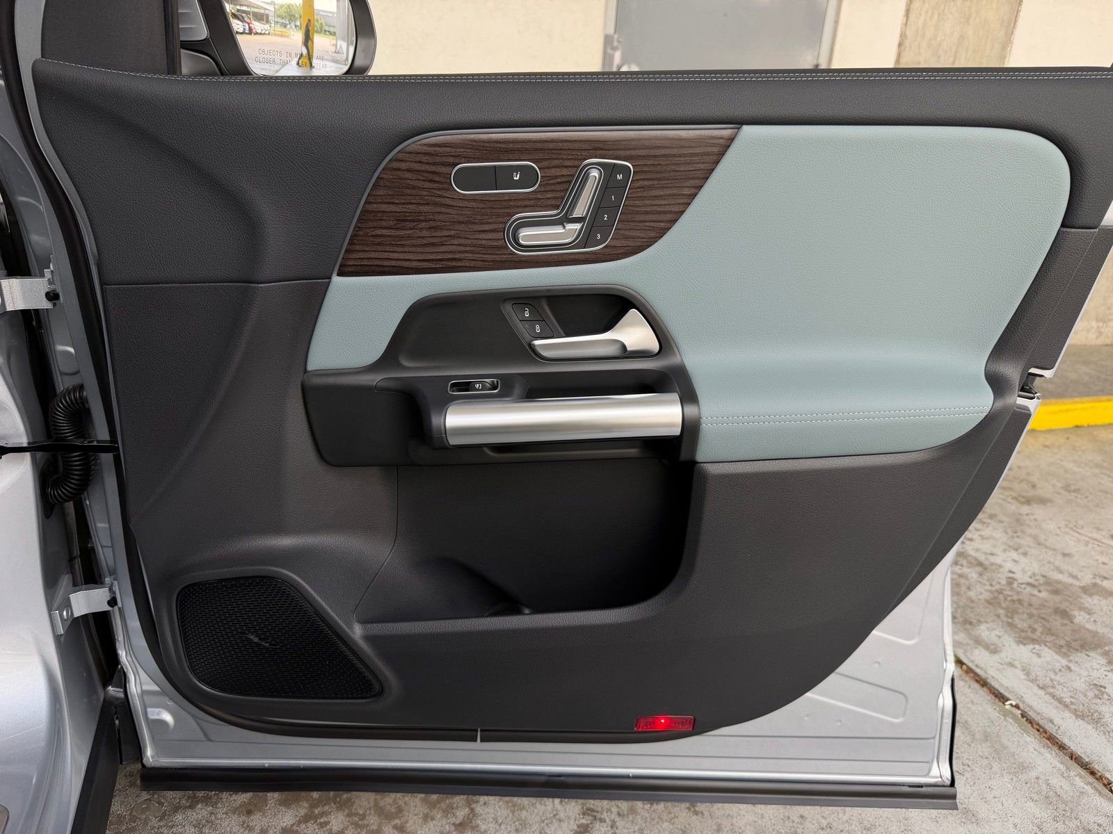 New 2026 Cirrus Silver Metallic Mercedes-Benz GLA 250 image 39