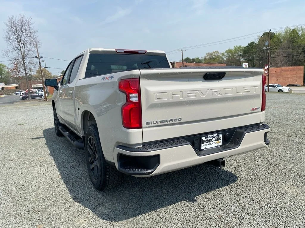 New 2026 White Sands Chevrolet RST image 5