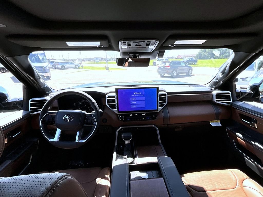 2025 Toyota Tundra 1794 Edition - Photo 17