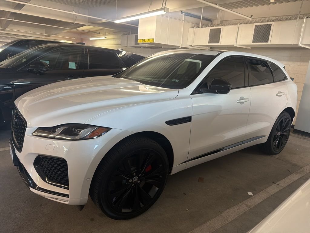 2026 Jaguar F-PACE P400 R-Dynamic S's photo