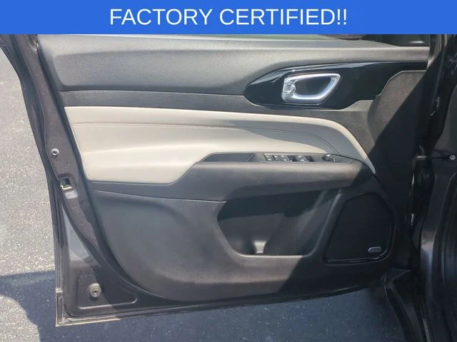 Used 2022 Gray Jeep Limited image 12
