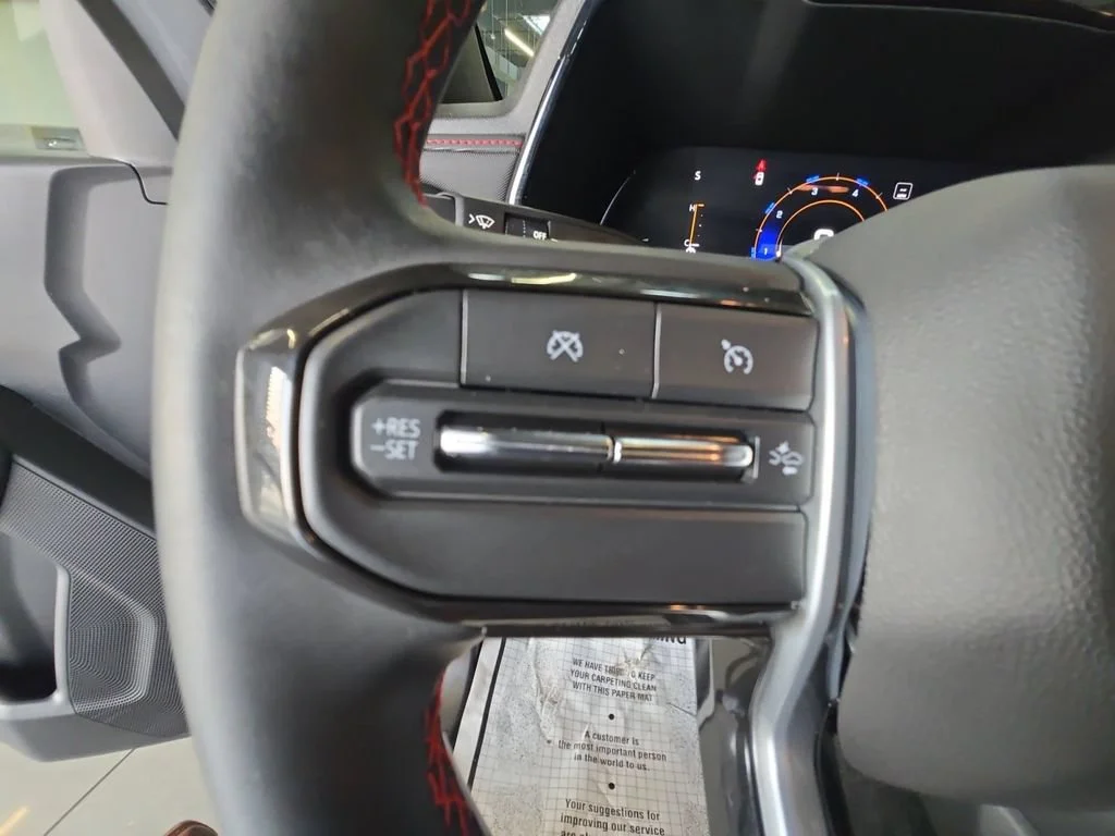 Used 2023 SUMMIT WHITE Chevrolet 4WD Z71 image 20