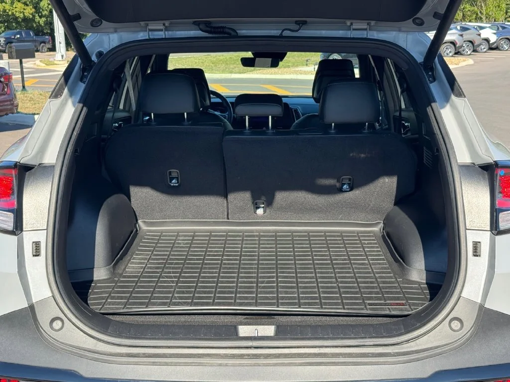 Used 2025 Gray Kia X-Line image 20