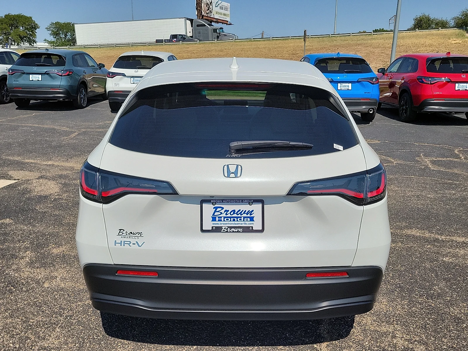 New 2027 Platinum White Pearl Honda LX AWD image 9