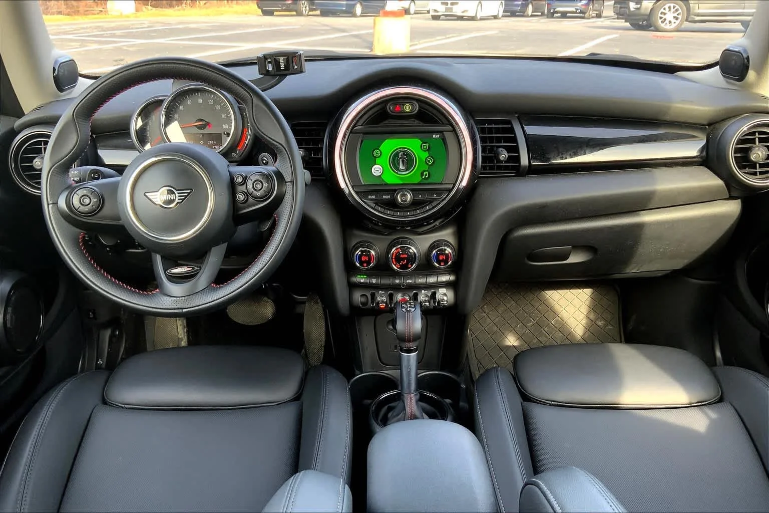 Used 2019 Pepper White MINI Cooper S image 15