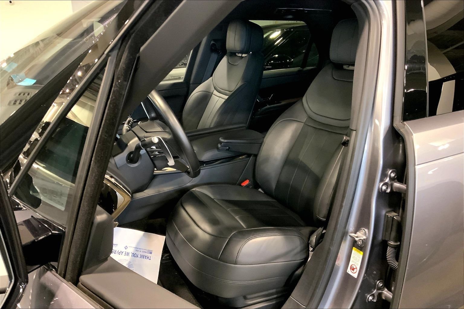 Certified Used 2023 Eiger Gray Metallic Land Rover SE image 7