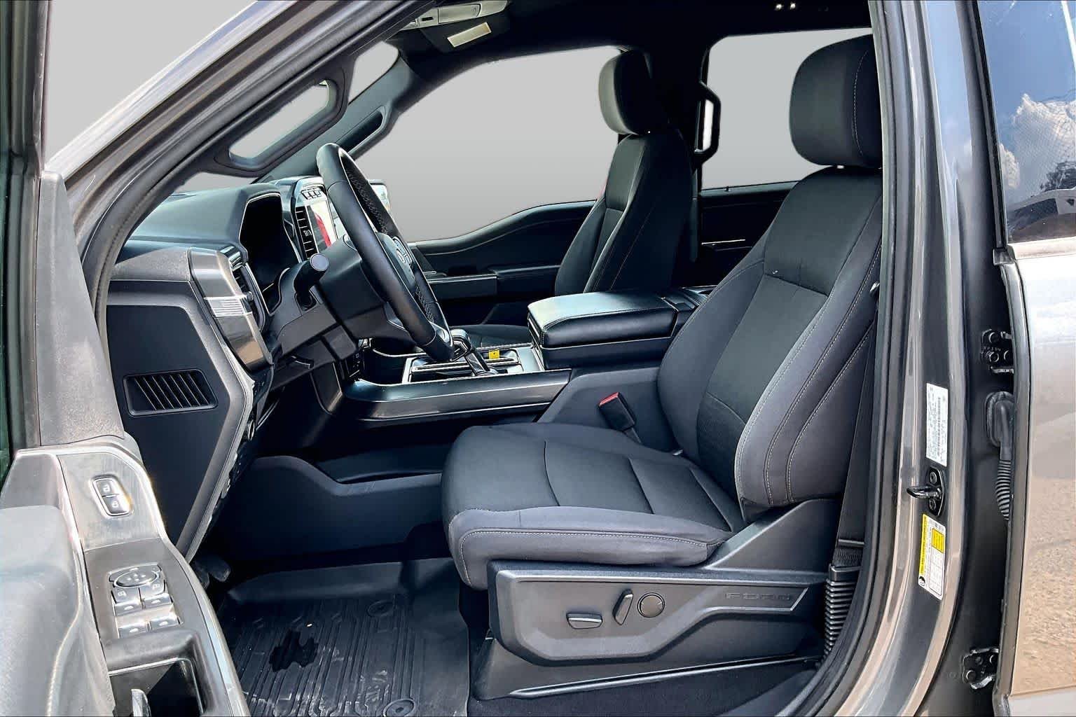 Used 2023 Carbonized Gray Metallic Ford XLT image 8