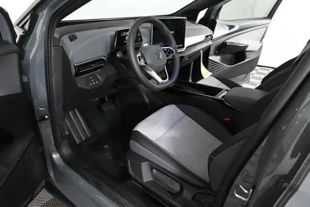 New 2026 Pure Gray Volkswagen Pro image 19