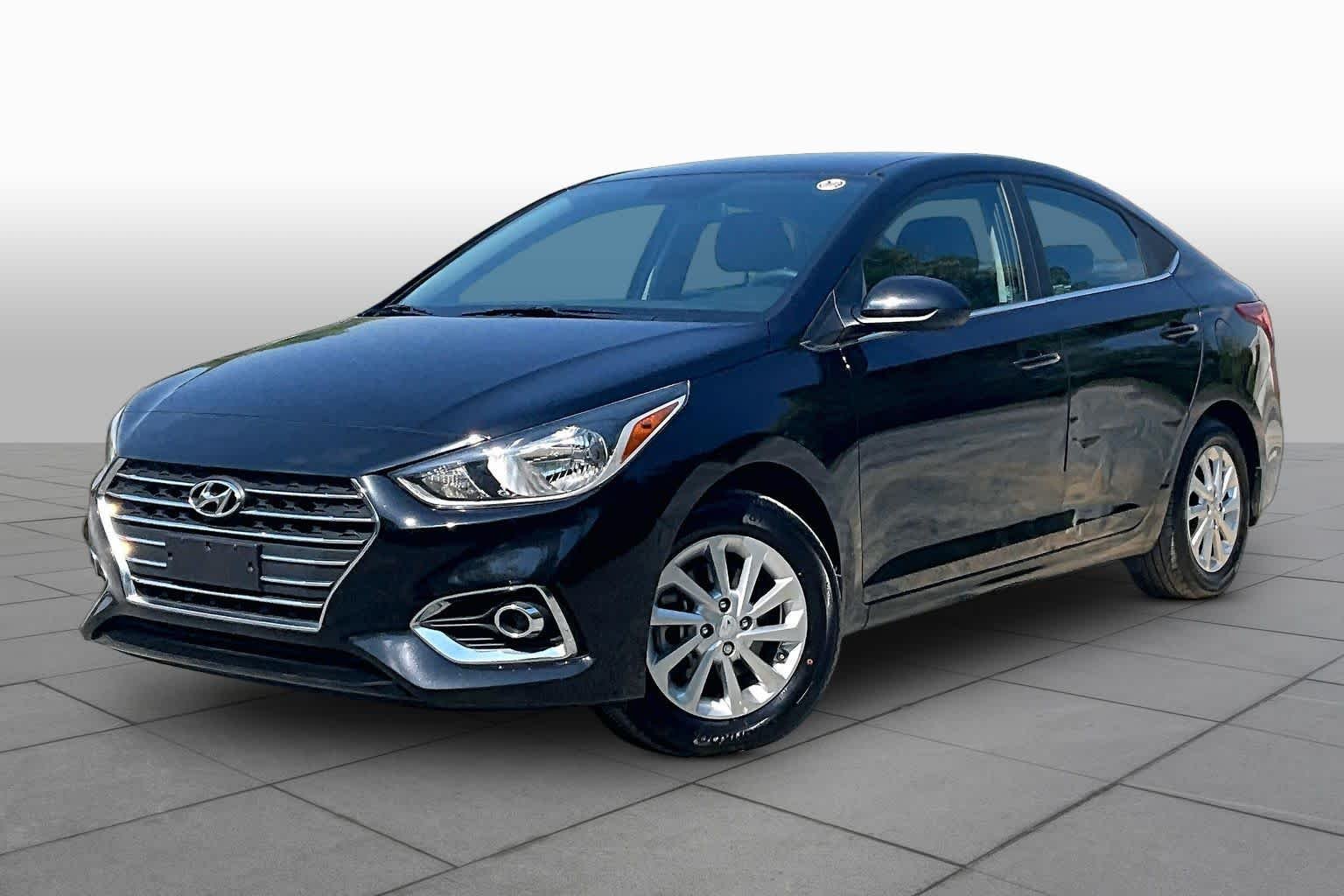 2022 Hyundai Accent SEL