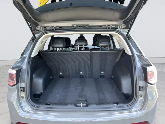 Used 2020 Gray Jeep Limited image 19