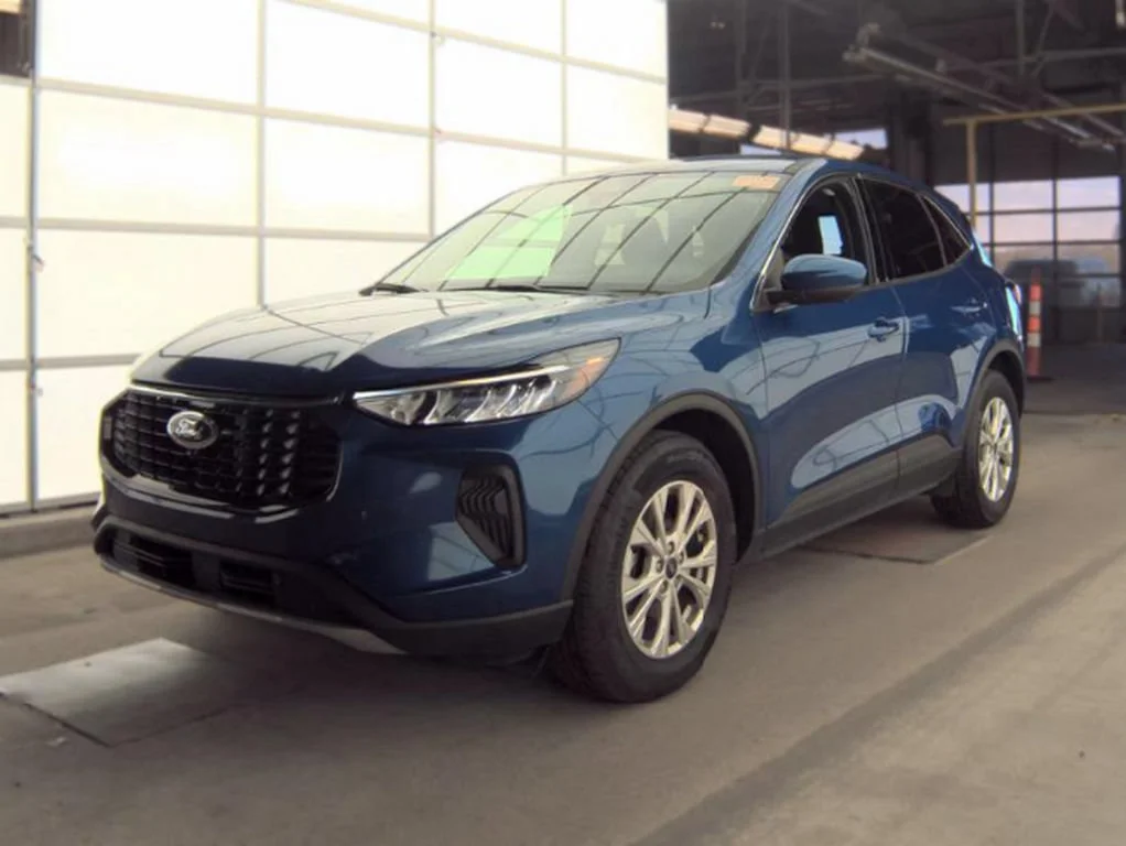 Used 2023 Blue Metallic Ford Active image 2
