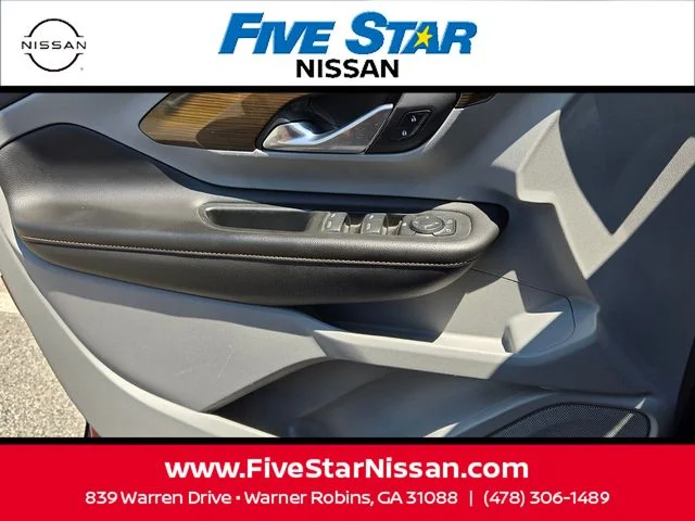 Used 2019 Red GMC SLE image 25