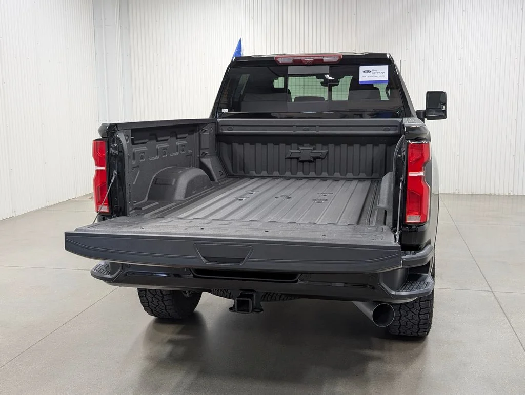 Certified Used 2025 Black Chevrolet High Country image 26