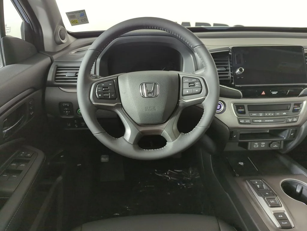 New 2026 Solar Silver Metallic Honda RTL image 16