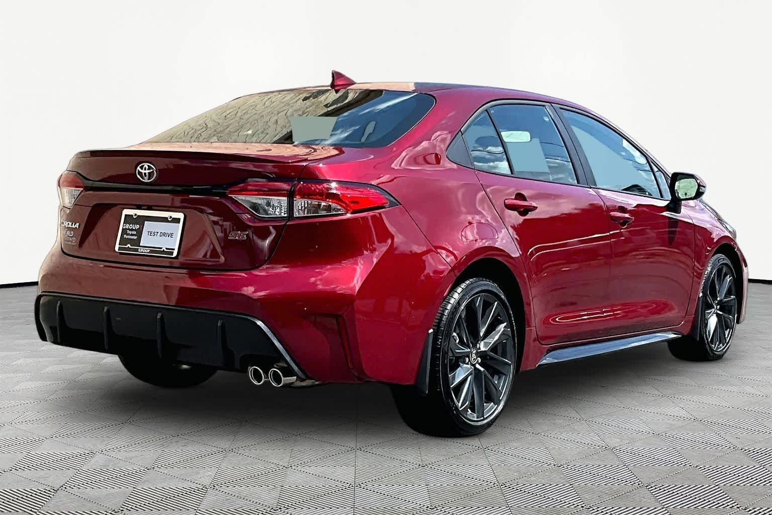 Used 2025 Ruby Flare Pearl Toyota SE image 13