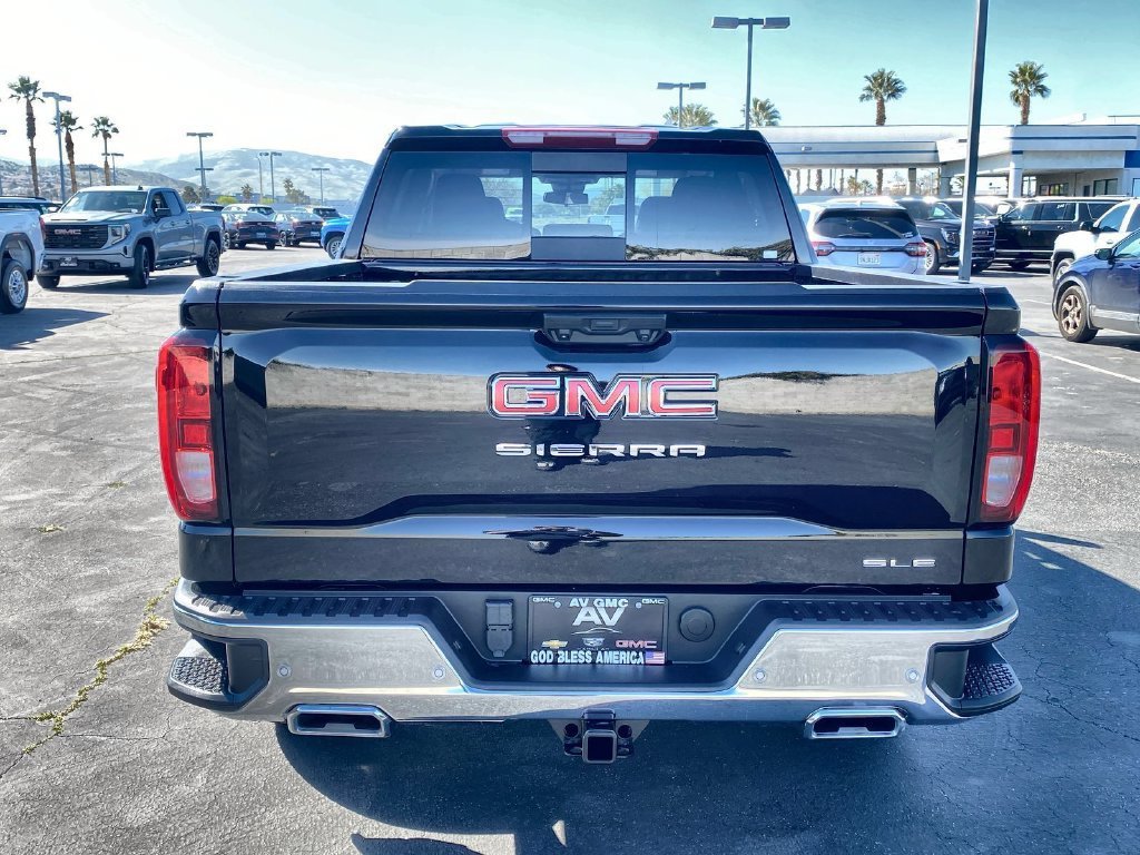 2026 GMC Sierra 1500 SLE - Photo 13