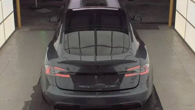 Used 2022 Gray Tesla Plaid image 4