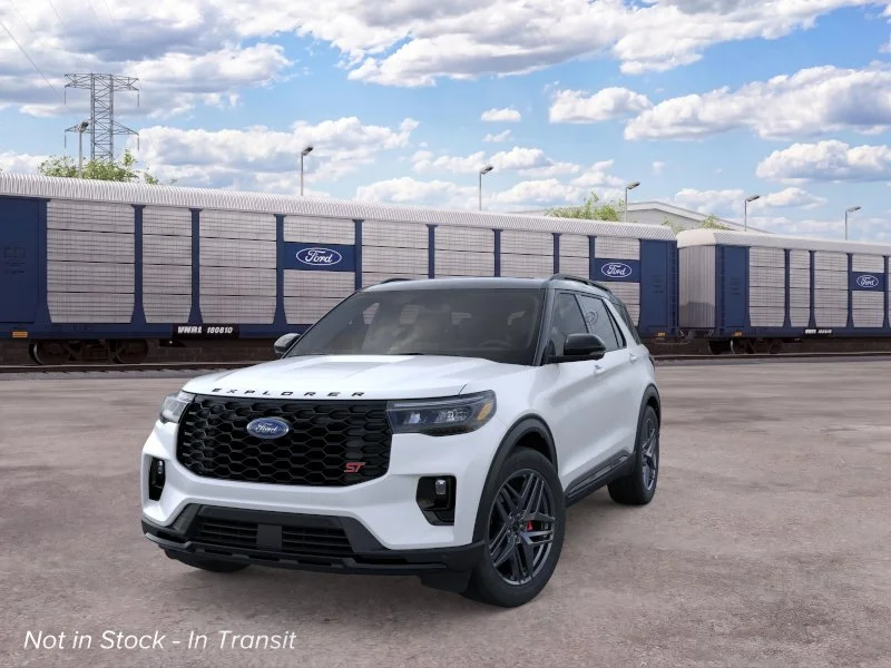 New 2026 Star White Metallic Tri-Coat Ford ST image 2