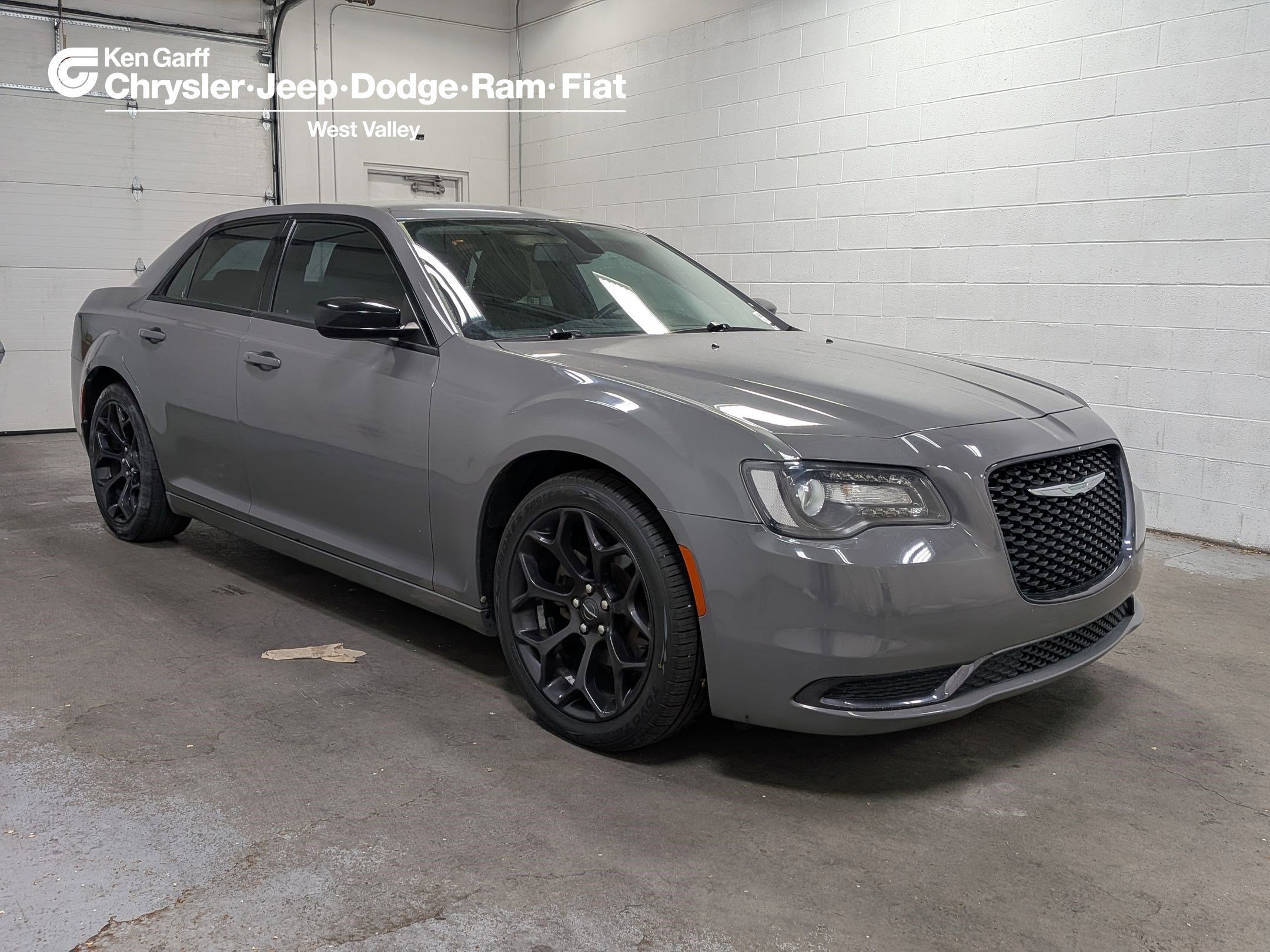 2019 Chrysler 300