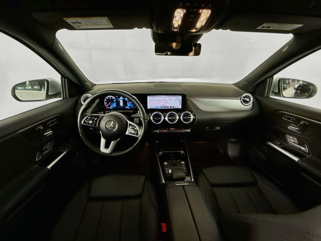 Used 2023 Silver Mercedes-Benz GLA 250 image 23