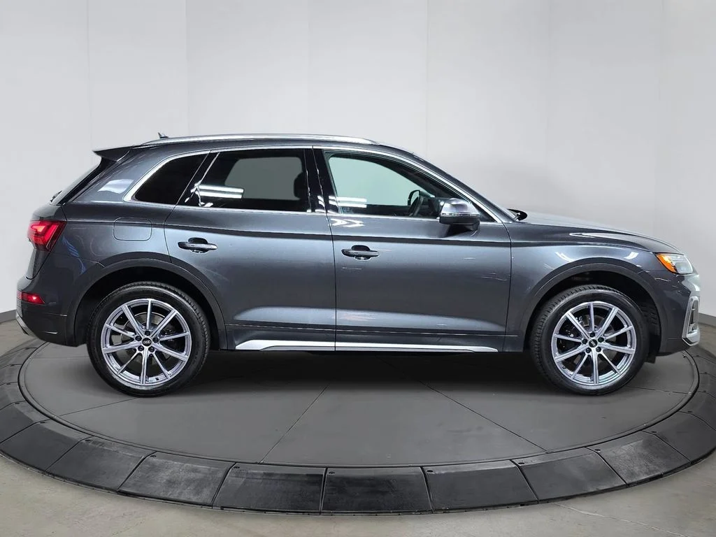 Used 2022 Gray Audi Premium Plus image 8