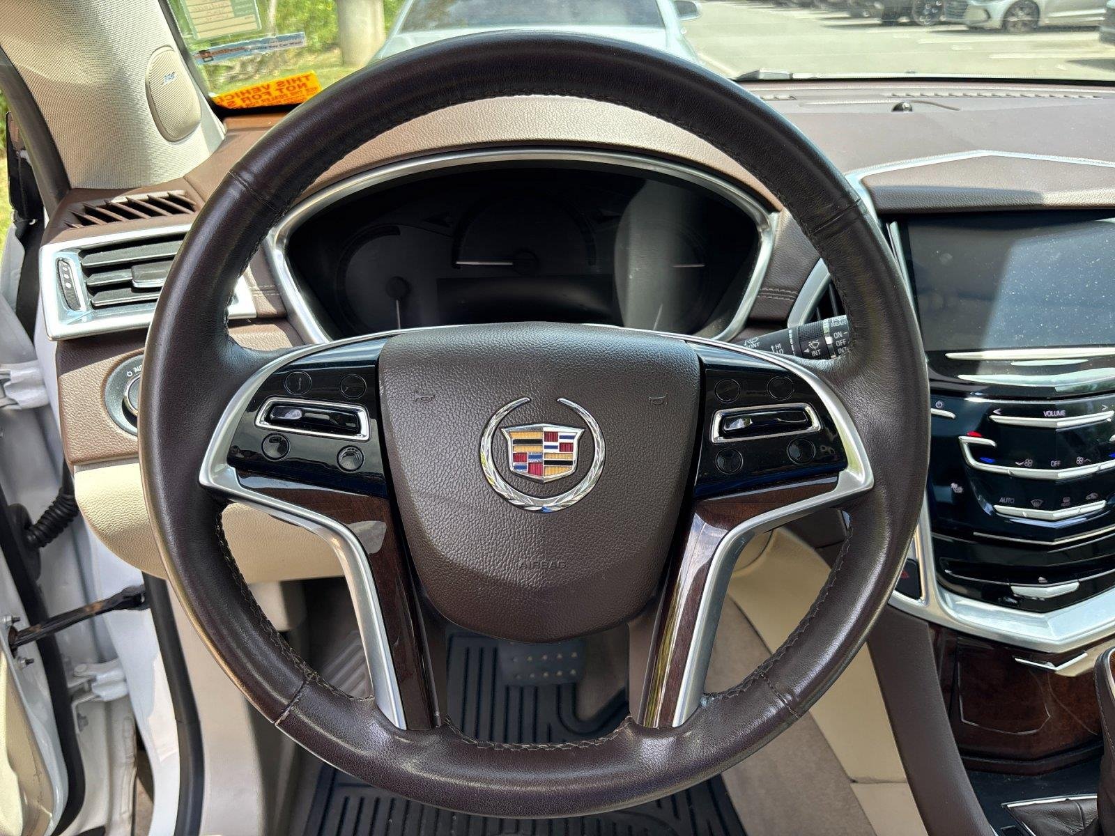 Used 2013 Platinum Ice Tricoat Cadillac Performance Collection image 17