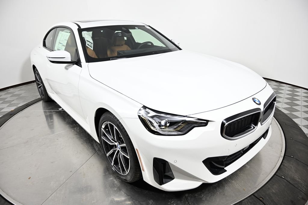 2026 BMW 2 Series 230i - Photo 7