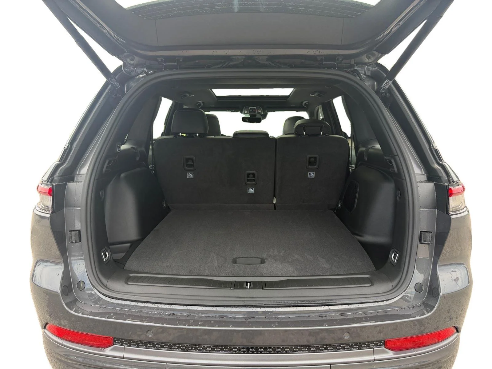 New 2026 Baltic Gray Metallic Clearcoat Jeep Limited Reserve image 18