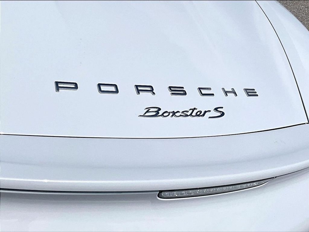 Used 2016 White Porsche S image 22