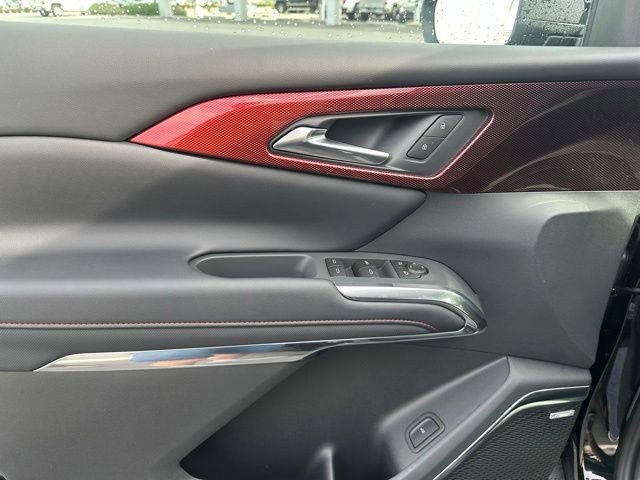 New 2026 Mosaic Black Metallic Chevrolet Z71 image 3