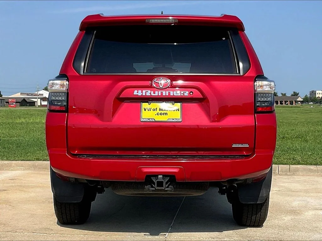 Used 2016 Red Toyota SR5 Premium image 3
