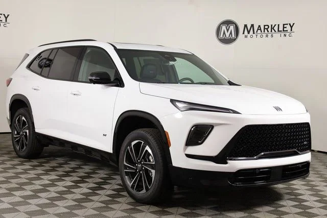 2026 Buick Enclave Sport Touring AWD's photo